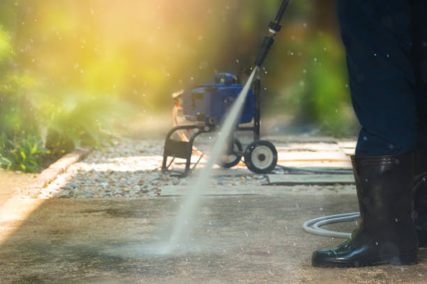 Best Restaurant Pressure Washing  in Groves, TX
